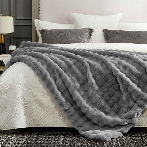 Cozy Bliss room-decor-compatibility fits modern living spaces