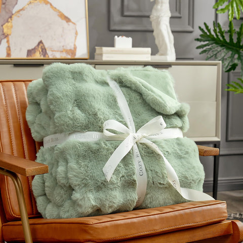 Cozy Bliss micromink inside for smooth, warm comfort on chilly evenings