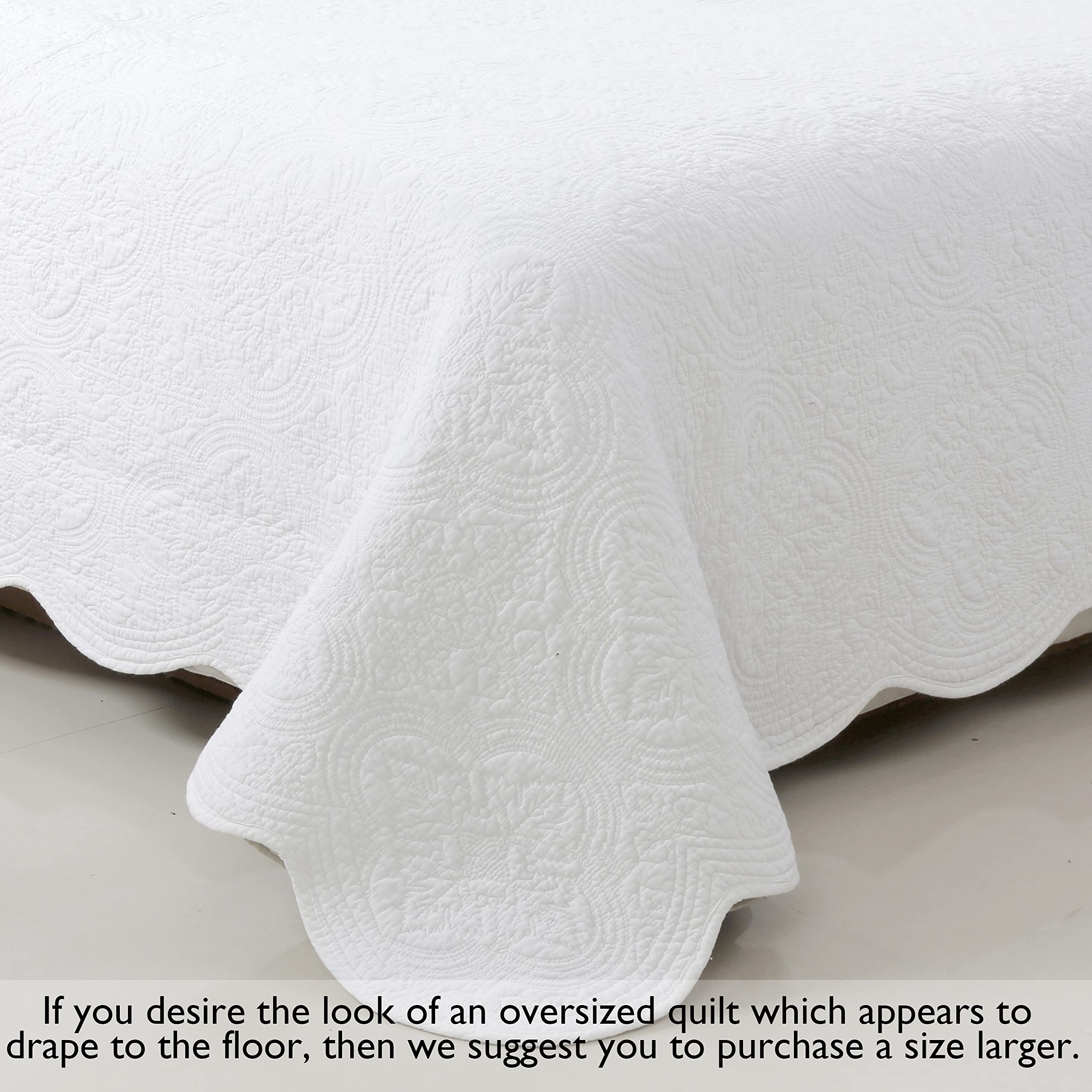 Cozy Line Blantyre white care-instruction image shows machine washable convenience.