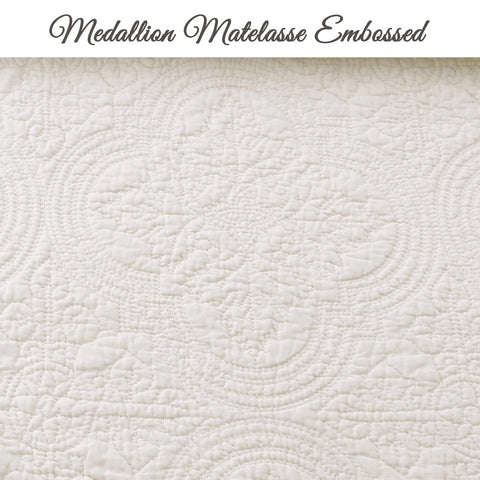 Cozy Line cotton fabric close-up emphasizing breathability