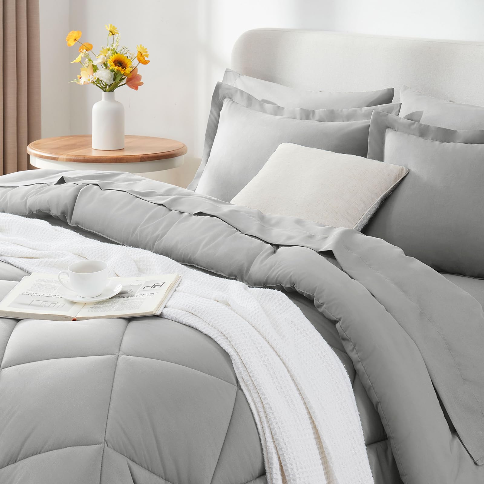 CozyLux all-season bedding designed for year-round warmth and soft sleeping comfort.