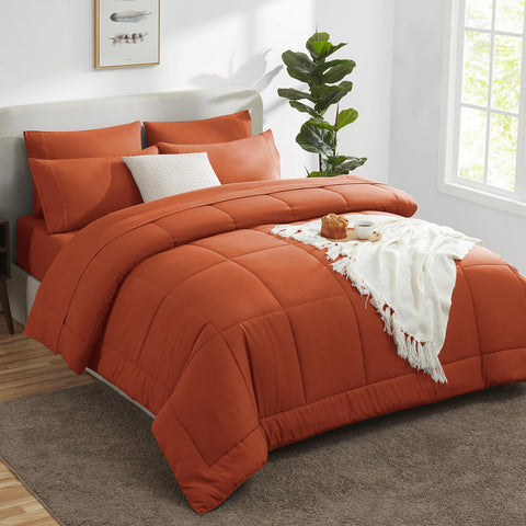 CozyLux all-season microfiber bedding feels soft and breathable