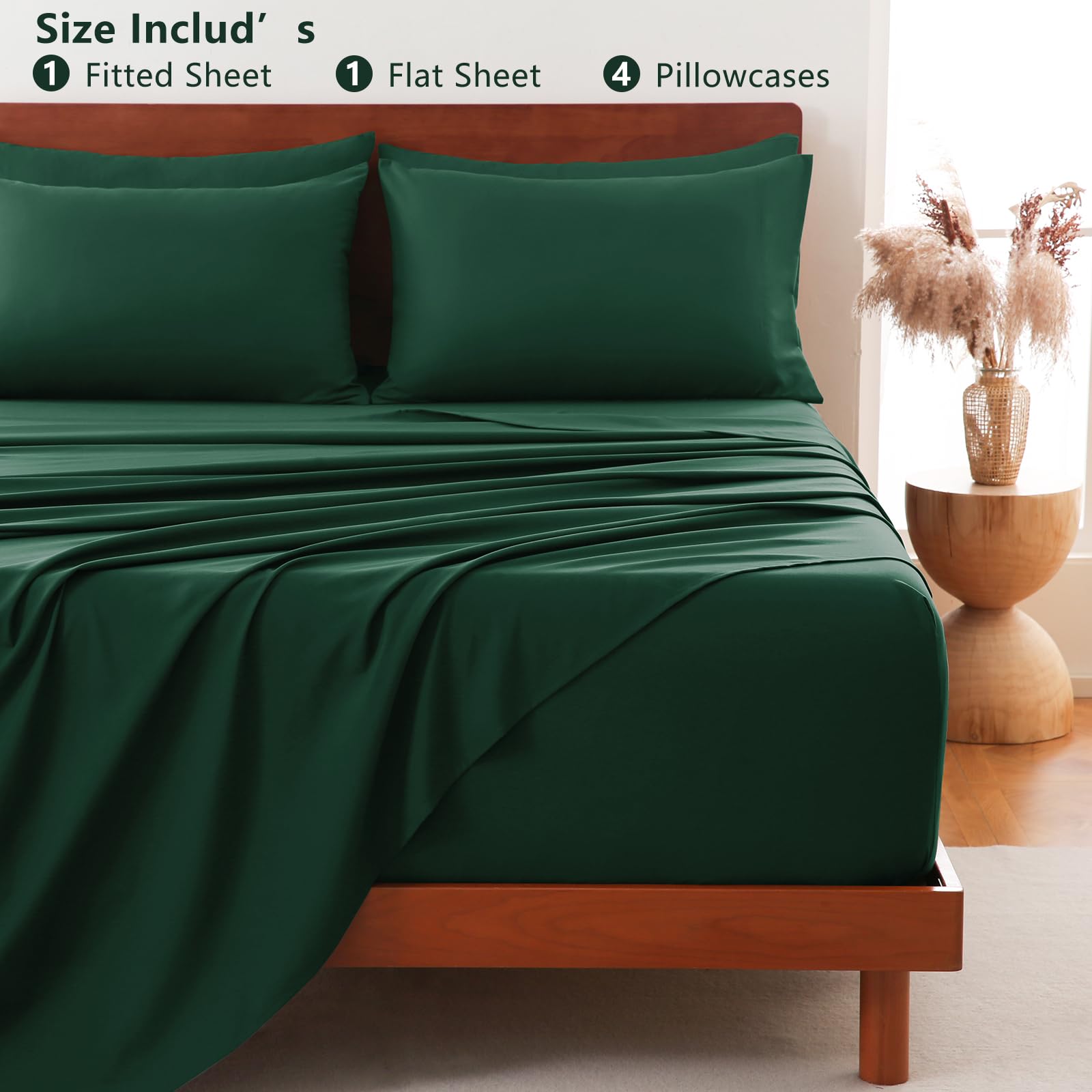 CozyLux bedroom scene in emerald green to illustrate color harmony.