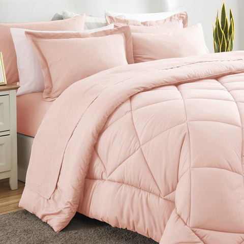 CozyLux box stitching detail keeps the comforter filling evenly distributed.