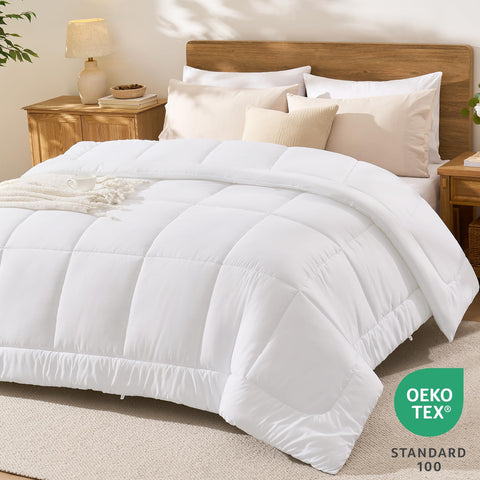 CozyLux all-season fill comforter demonstrates lightweight warmth with breathable, non-clumping microfiber