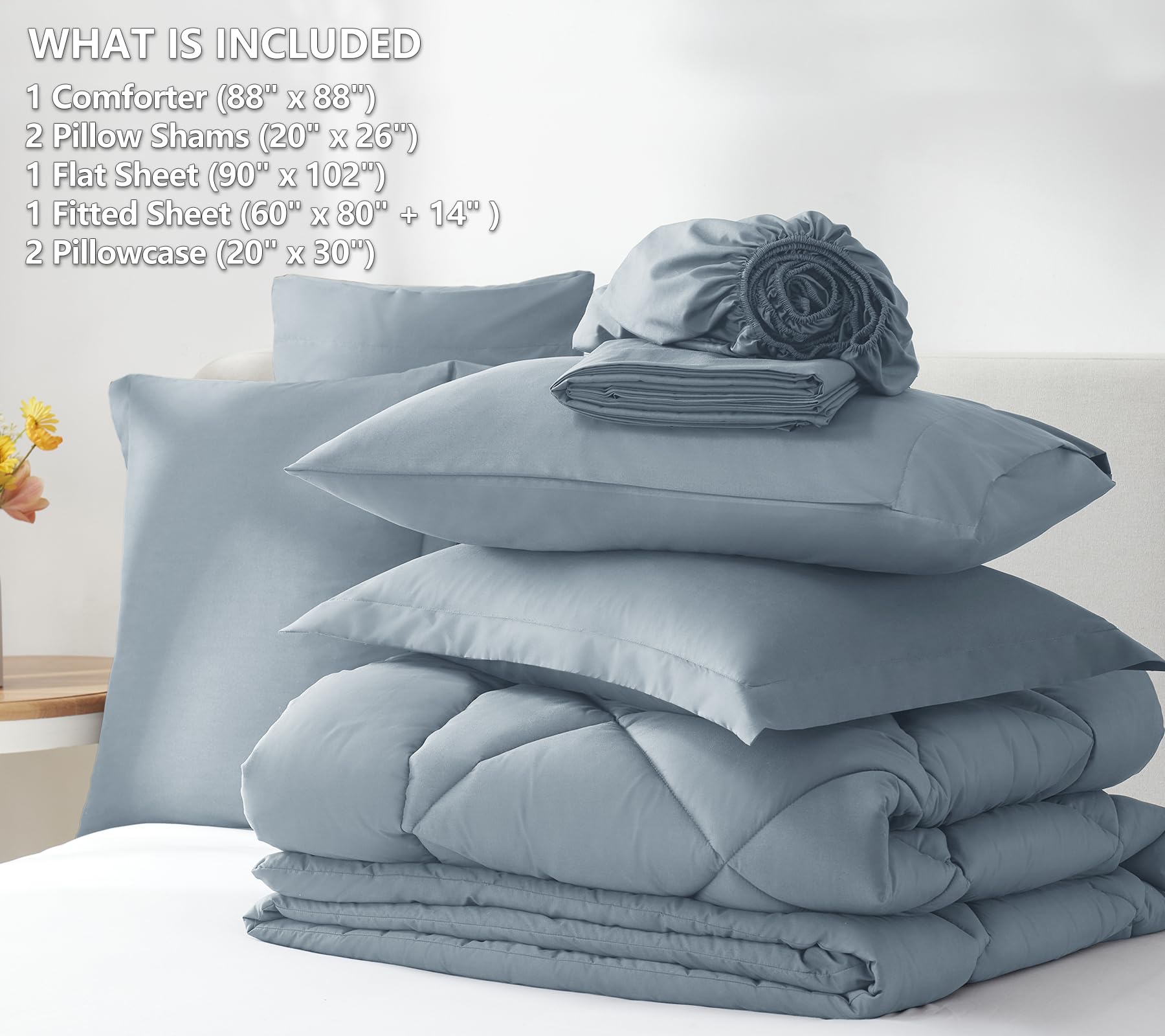Distinctive cozy comforter with box stitching detail for even fill