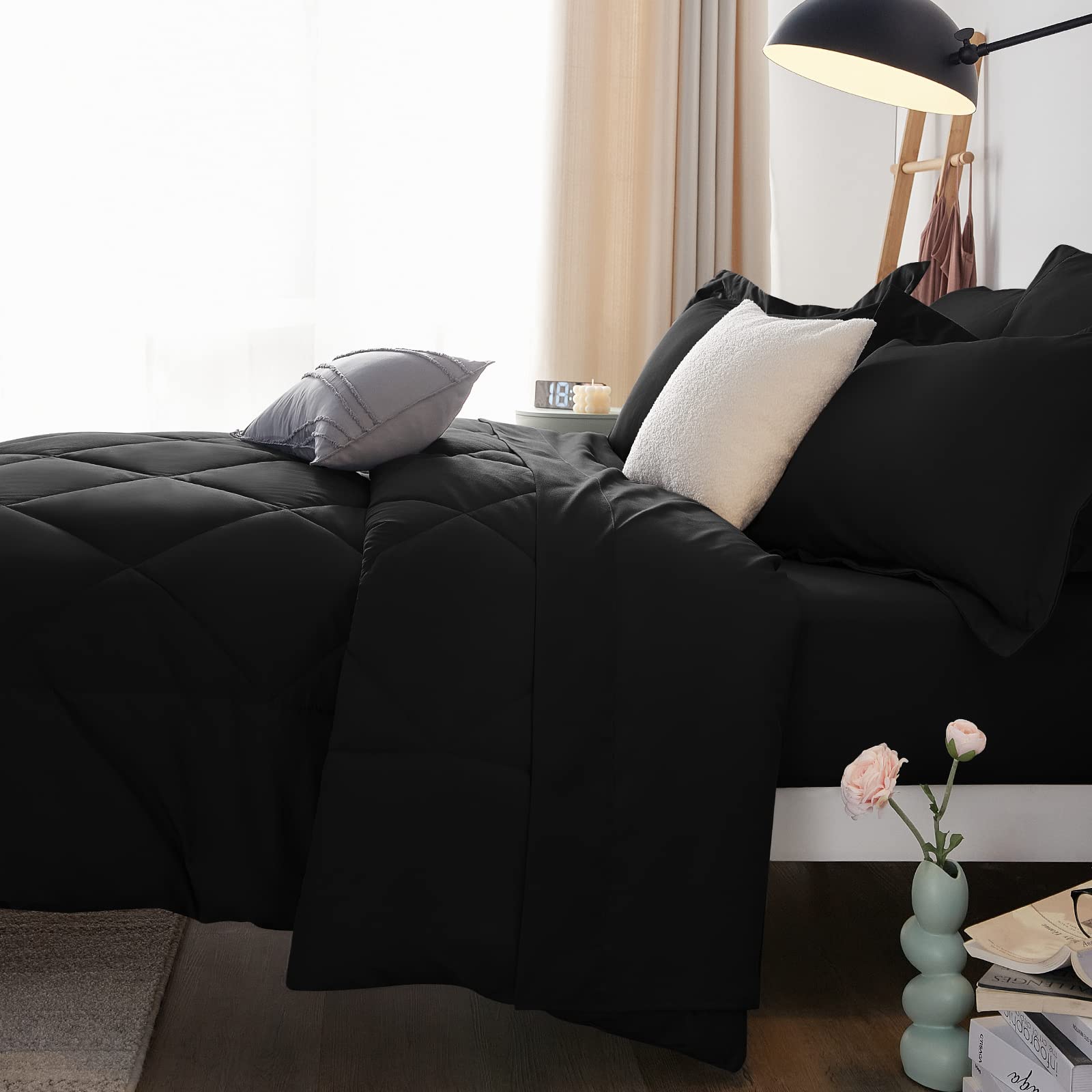 CozyLux dependable customer service and support for bedding questions.