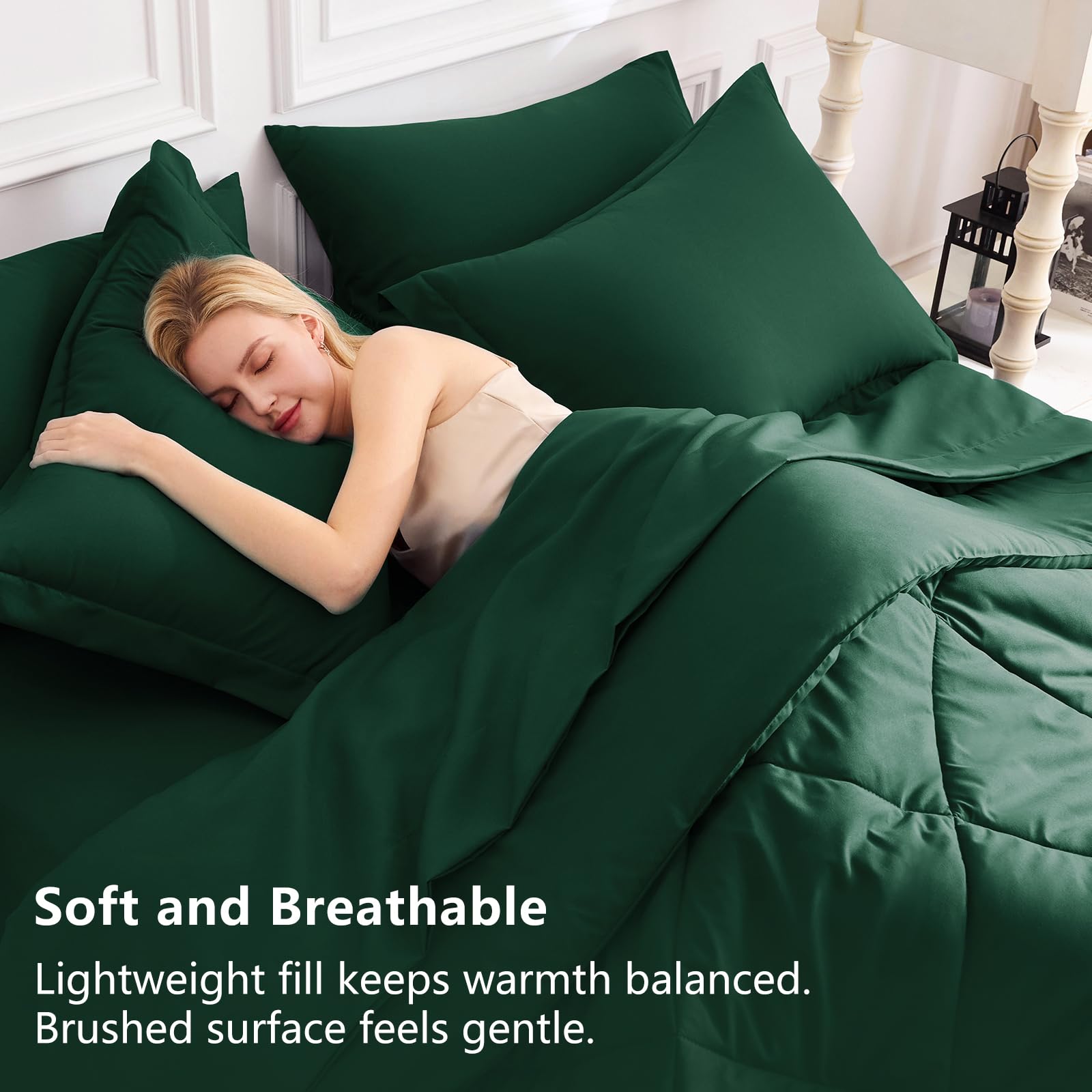 CozyLux deep-pocket fitted sheet fits mattresses up to 14 inches securely
