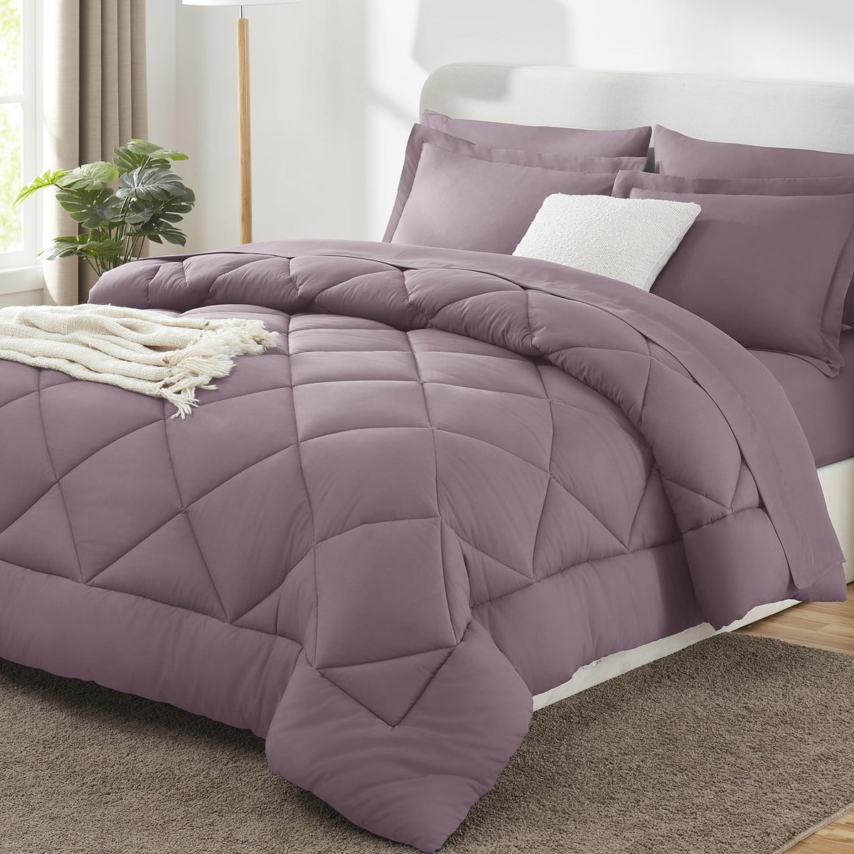 CozyLux dusty purple comforter set product image showcasing soft, breathable microfiber and plush fill