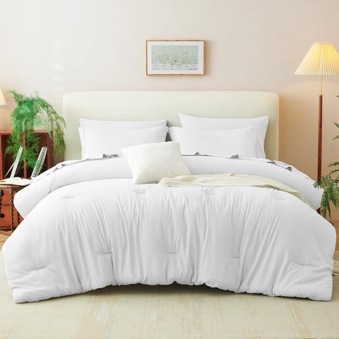 CozyLux fitted sheet on a mattress with deep 14-inch pocket.