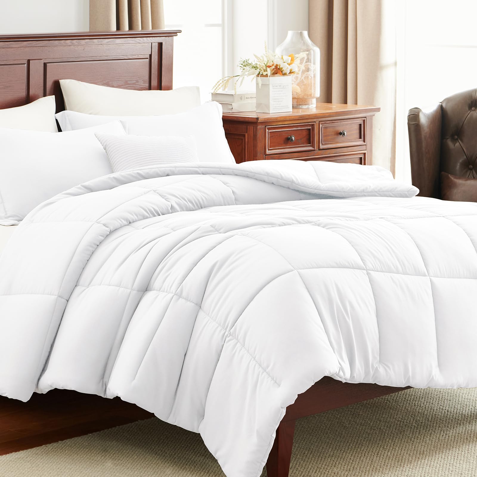 CozyLux gift-ready set upgrades bedrooms with a modern, tidy aesthetic.
