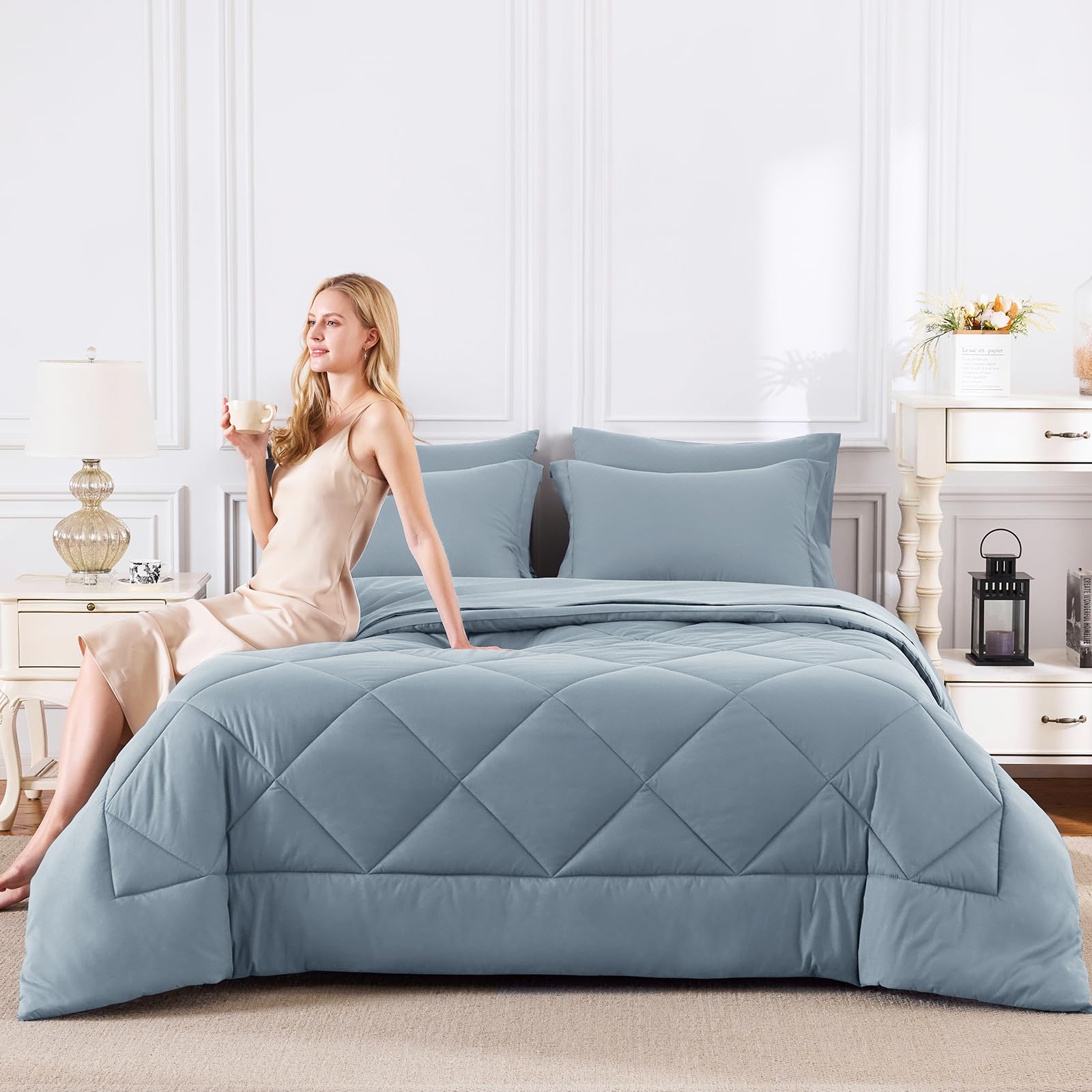 CozyLux machine-washable bedding for simple care.