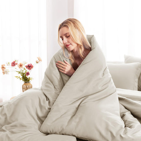 CozyLux OEKO-TEX certification badge on bedding set