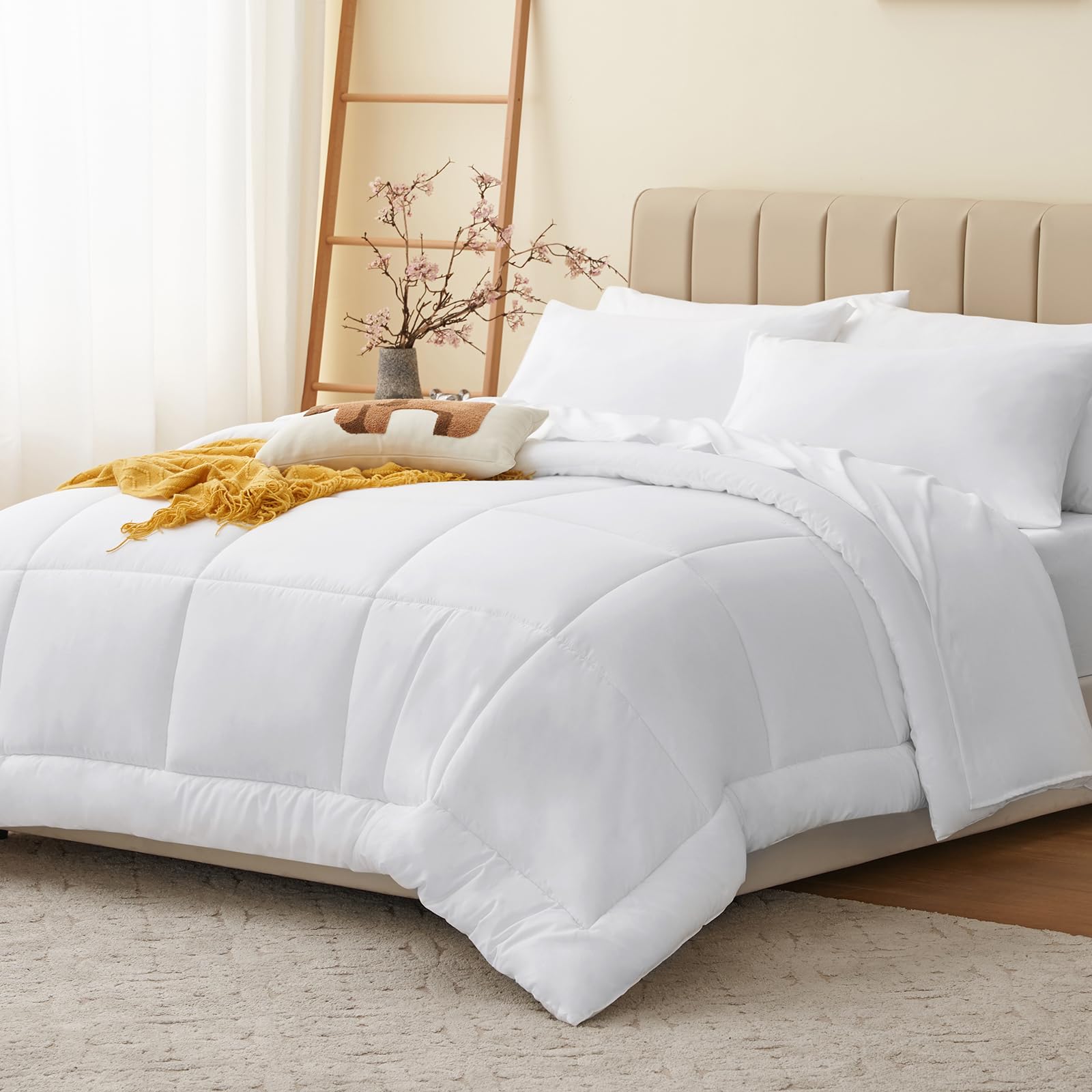 CozyLux envelope-closure pillowcases keep pillows secure during the night.