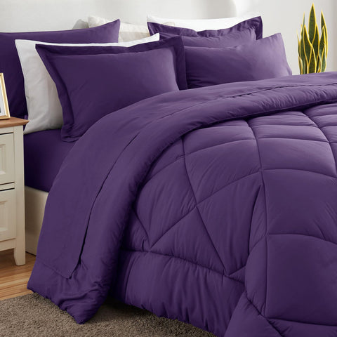 Deep pocket fitted sheet stays in place during restless nights