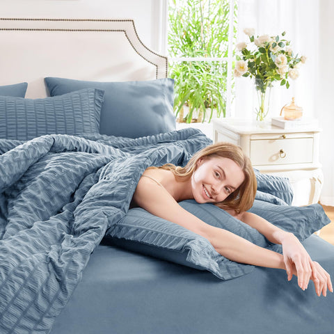 CozyLux stitching detail on comforter for durability and long-lasting warmth.