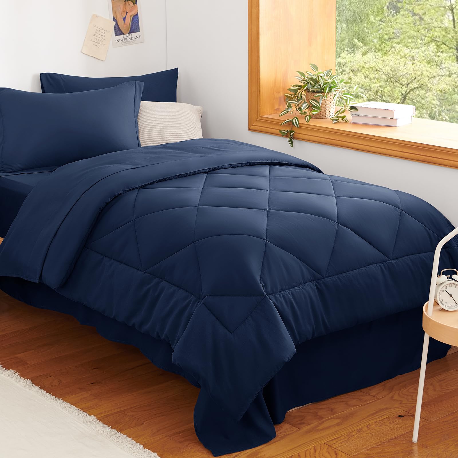 CozyLux twin comforter set navy blue main image highlighting breathable microfiber and down-alternative fill