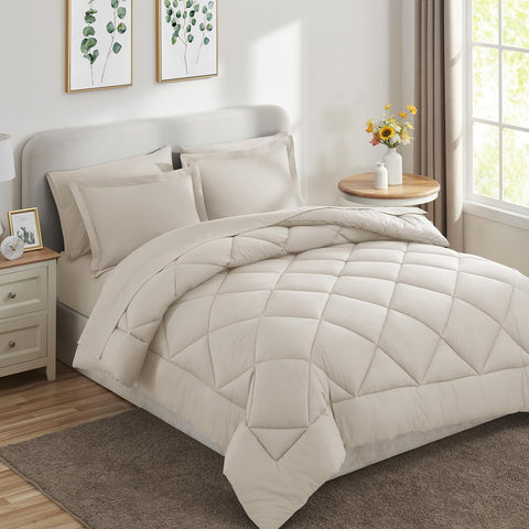 CozyLux vacuum-sealed packaging for compact storage