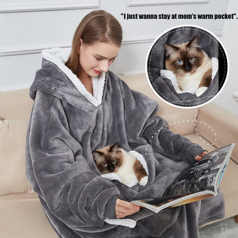 Cozystar extra-soft sherpa fleece provides warm, plush comfort for chilly evenings.