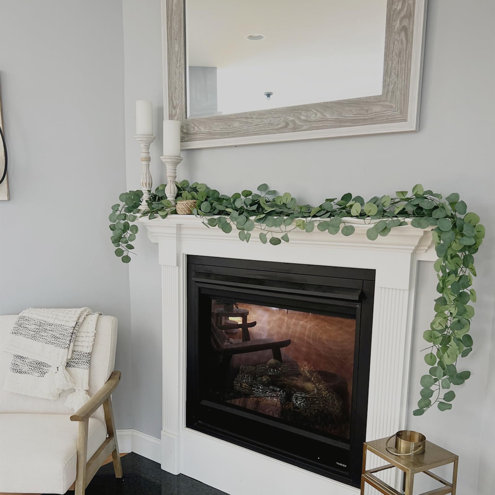 CQURE versatile greenery garland for chairs and doorways.