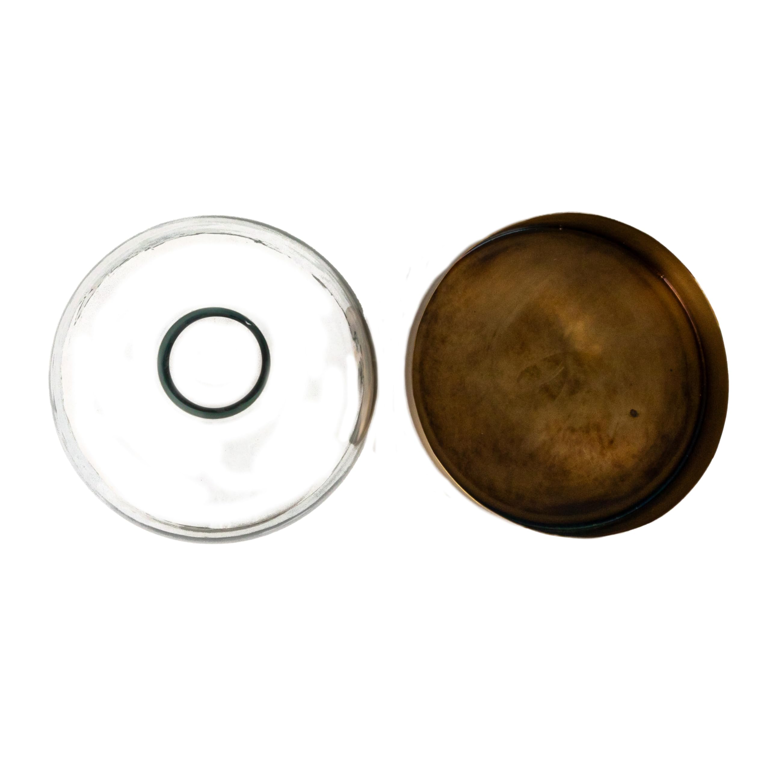 Creative Co-Op 360-degree visibility showcases items from every angle