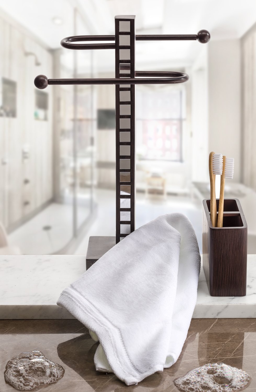 Creative Scents towels with finished edges resist unraveling for lasting bathroom elegance.