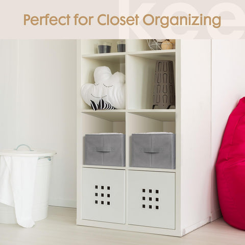 Criusia sturdy stitching and reinforced bottom keep items accessible.
