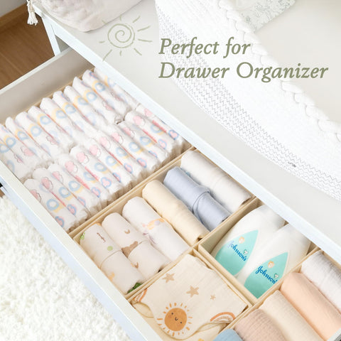 Criusia small-compartments box stores accessories and baby socks compactly.