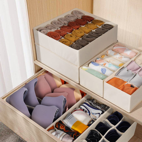 Criusia tie-scarf-belt bin helps accessories stay visible and accessible.