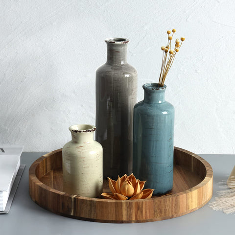 CUCUMI coastal shelf setup showcasing versatile home decor trio.