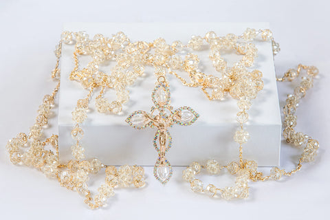 Cuitaxi wedding lasso features Virgin of Guadalupe embossing for reverent rituals.