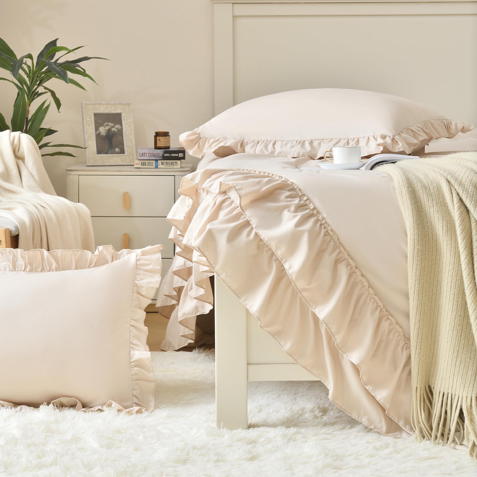 Cupocupa beige queen comforter machine washable care-friendly fabrics.