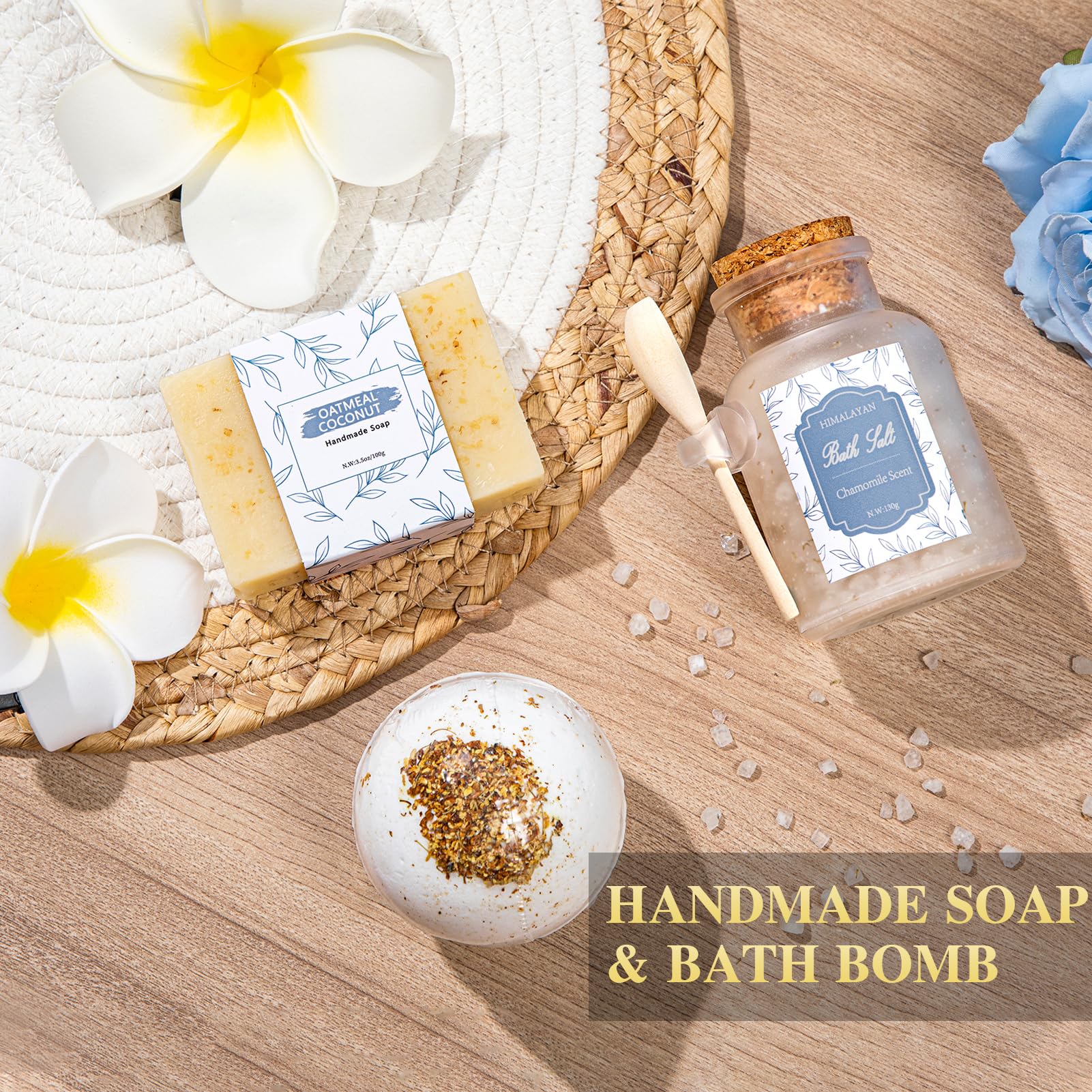 Curibox handmade soap: gentle cleansing with a subtle fragrance.