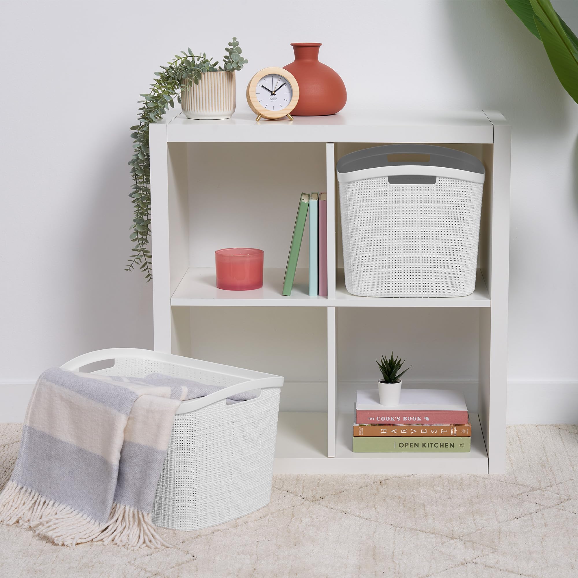 Curver easy-clean white basket, quick wipe-down for busy homes.