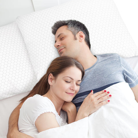 CushyOasis queen-grey pillow with breathable cover helps cool nights.