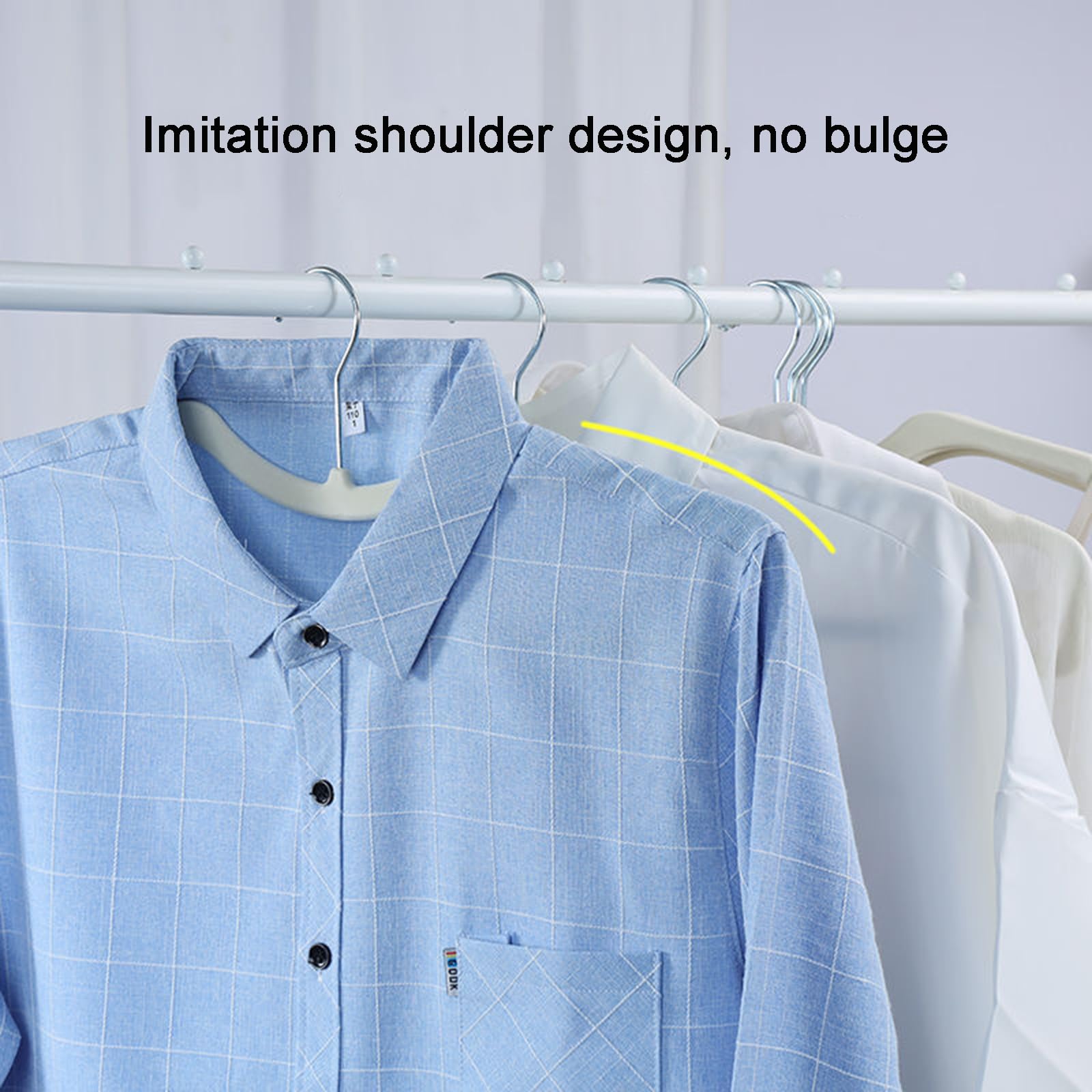 CUTSKY Velvet Hangers anti-slip shoulder design prevents slipping.
