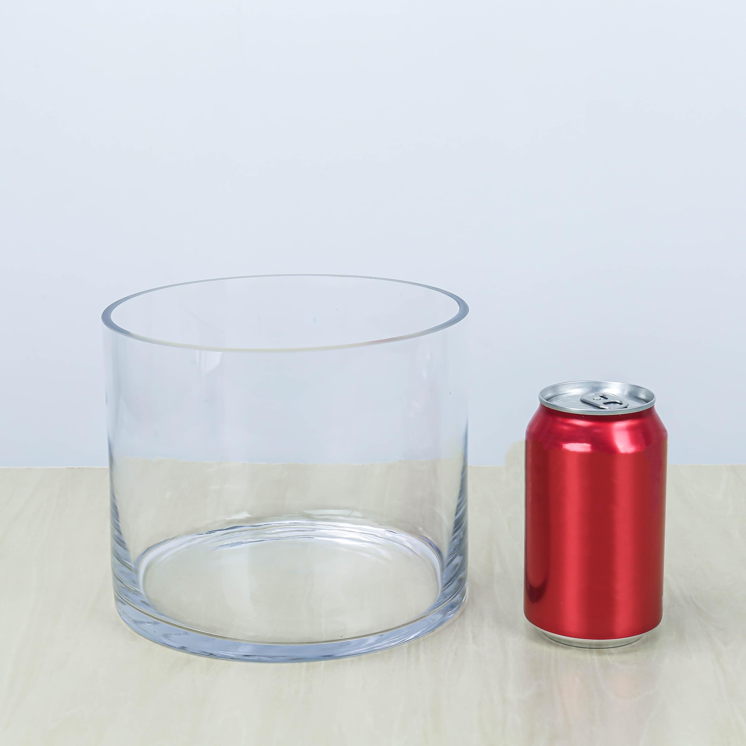 Vase prepared for floating candles arrangement