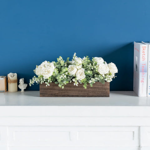 Dahey artificial flowers with eucalyptus look lifelike and long-lasting.