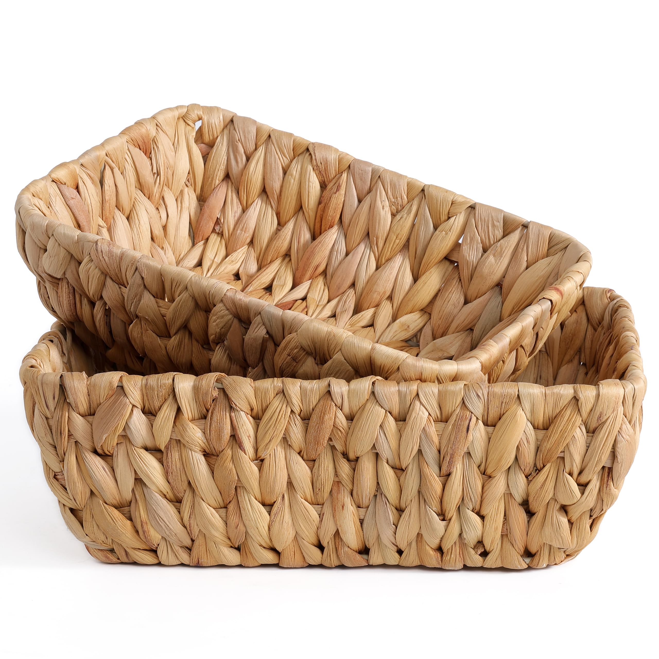 DAICOLAD small wicker baskets 2-pack for compact countertop organization, ideal for towels and toiletries.