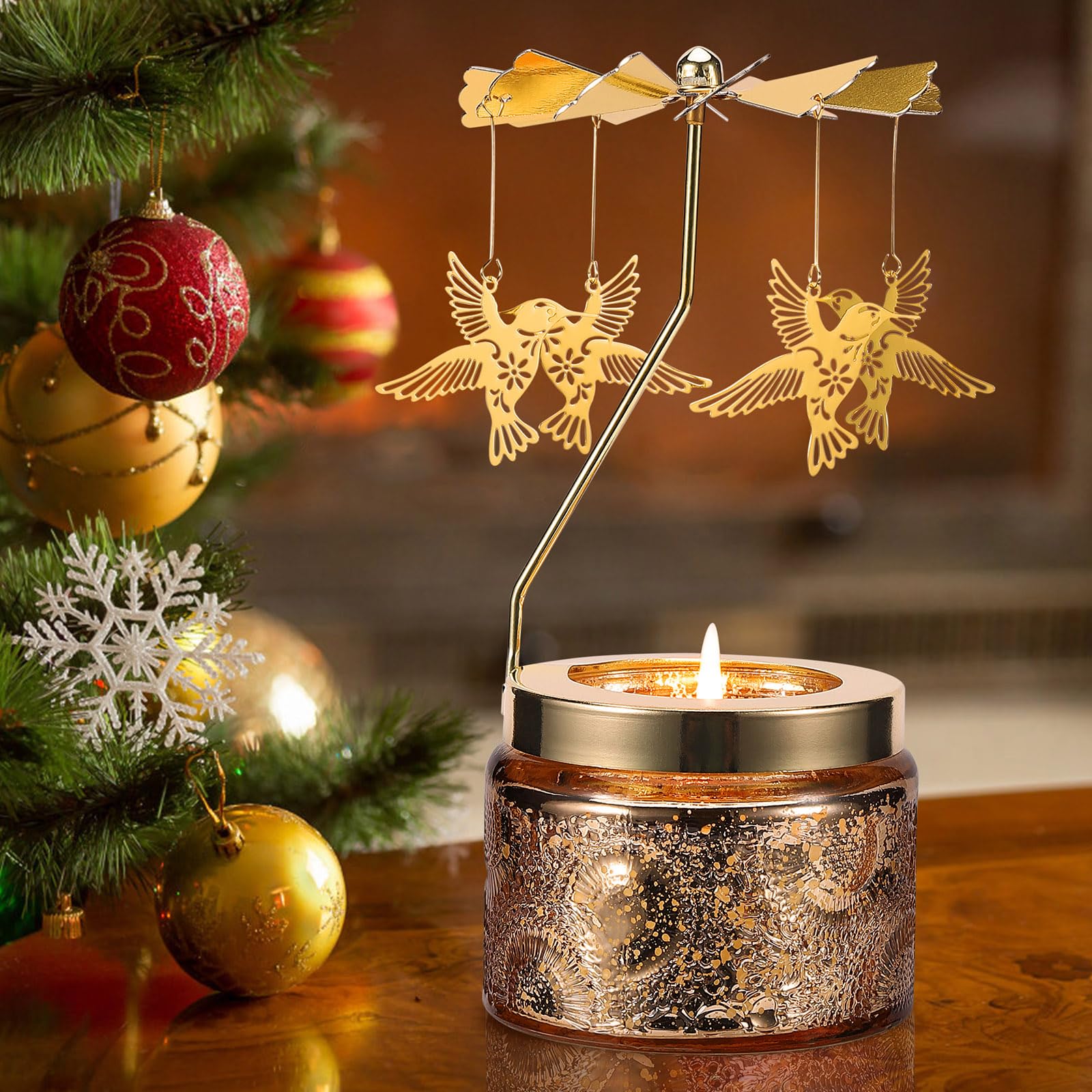 DAISRED hummingbird candle close-up shows natural soy wax and soothing scent.