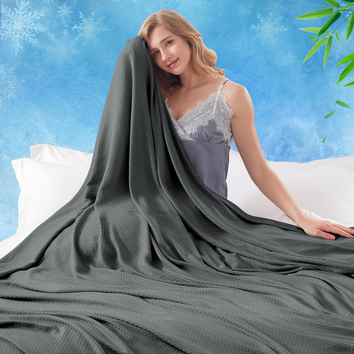 Dangtop cooling blanket with diamond weave offers breathable night comfort.