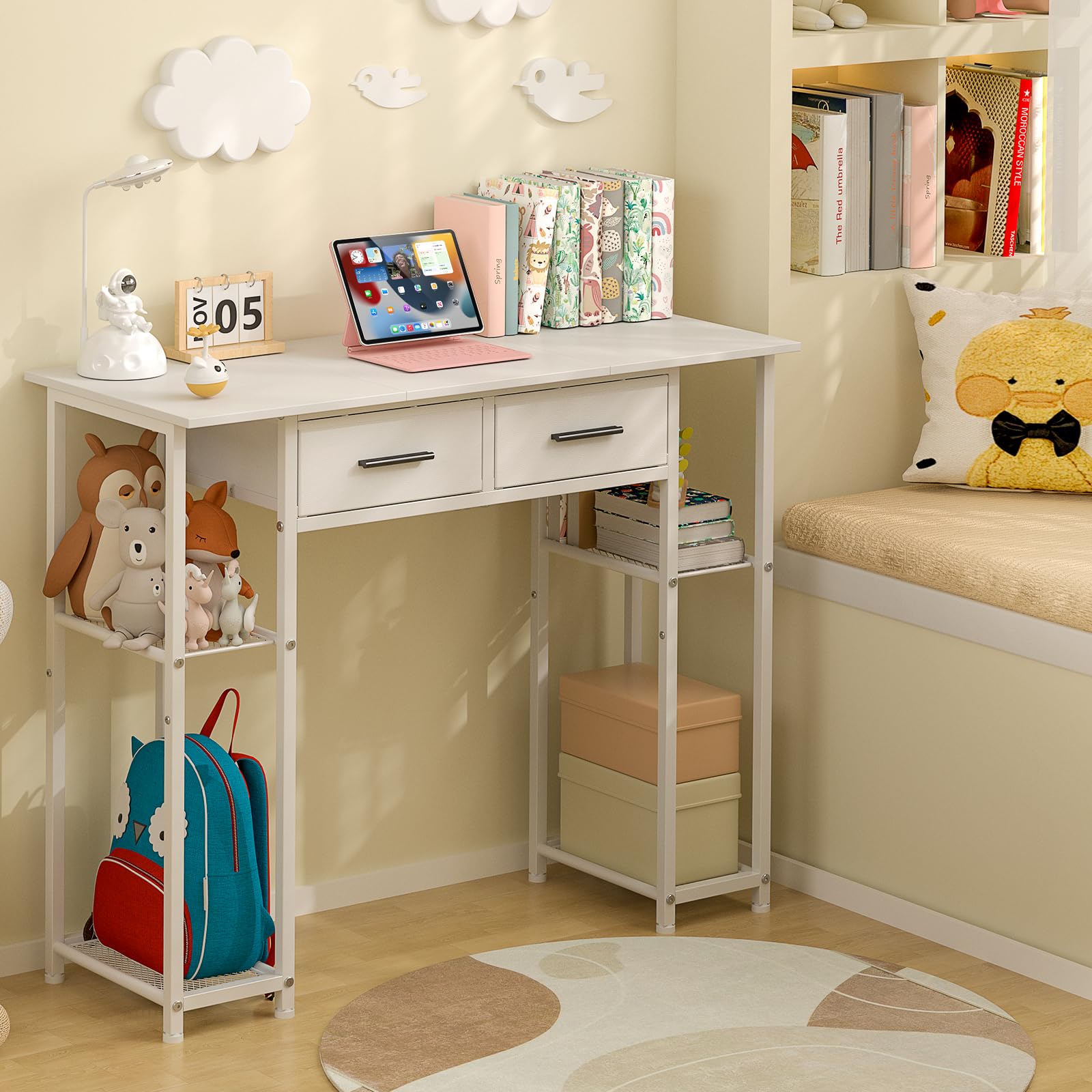 DAOUTIME white PC desk balances work and creativity in home offices.