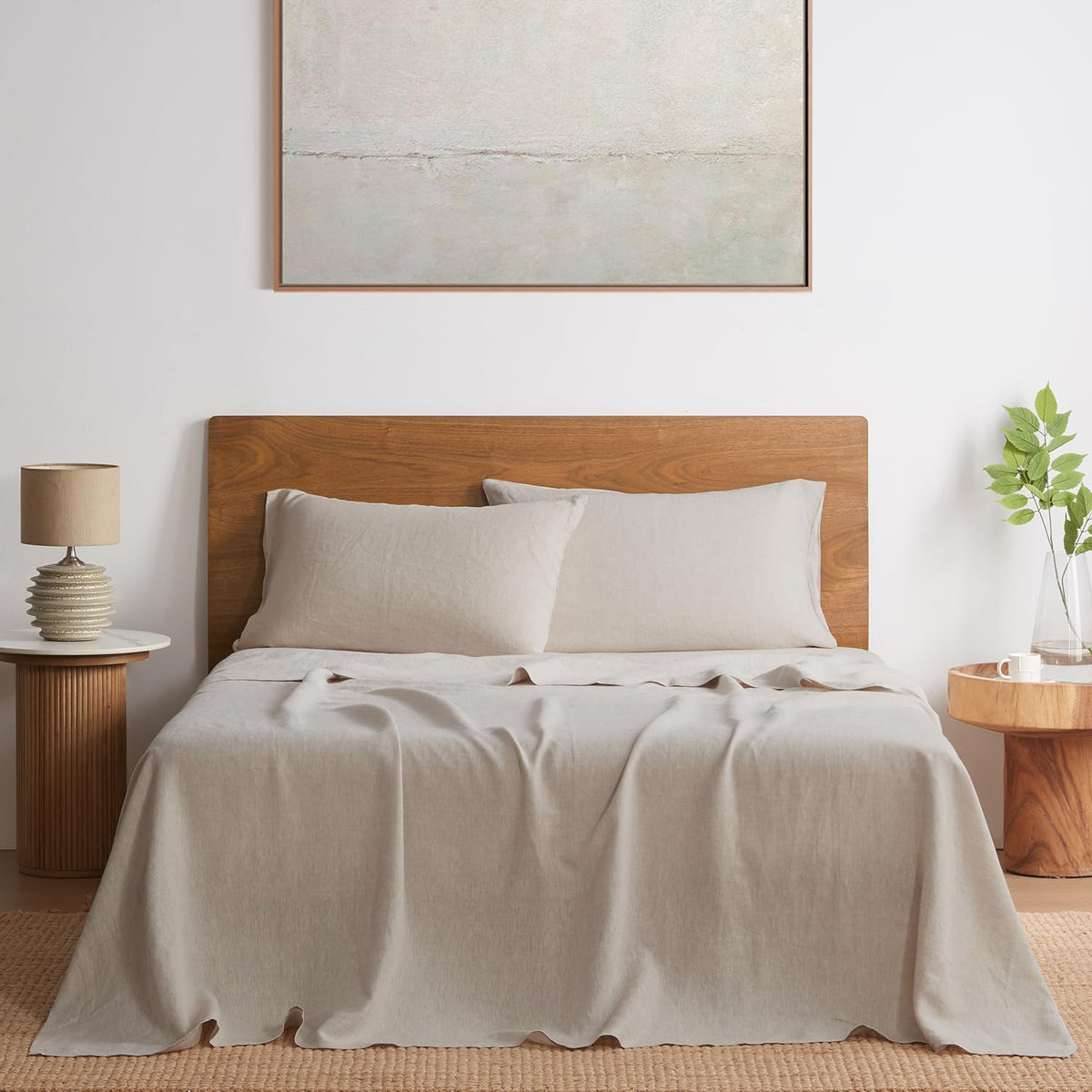 DAPU Pure Linen King Flat Sheet shows breathable texture for cooler nights.