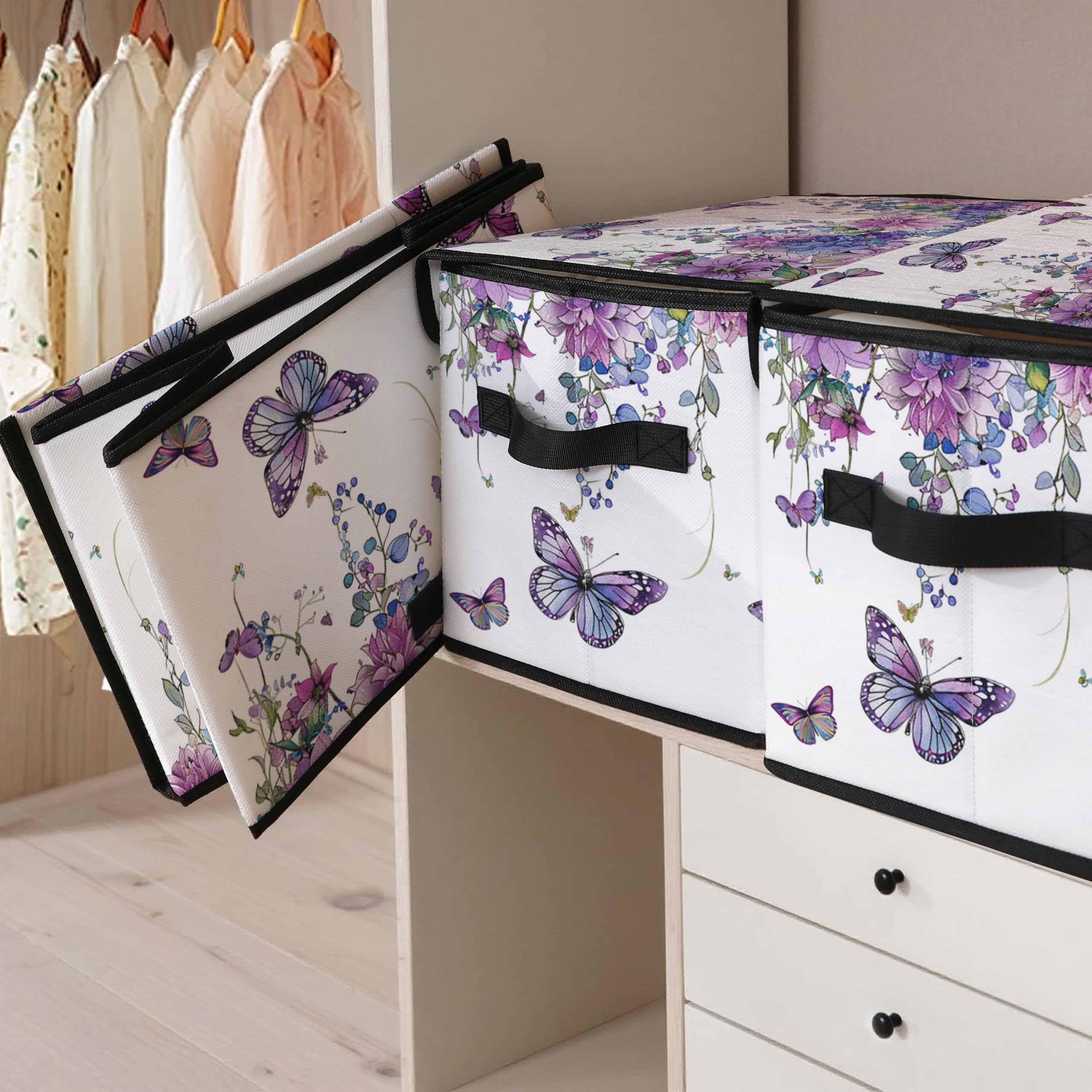 Dawuyu clothes bin with handles ready to move between rooms.
