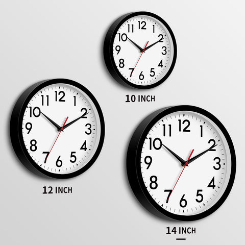 DAXSMY 14-inch dial closeup highlights bold numerals for quick time checks.