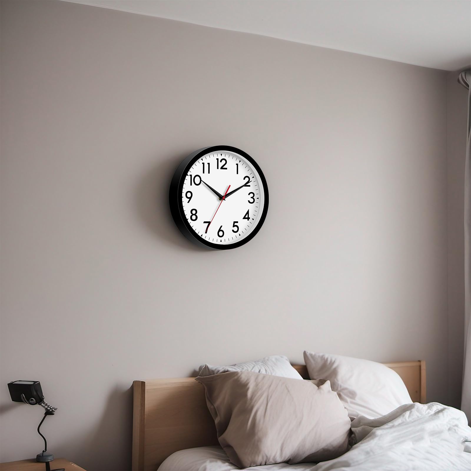 DAXSMY 14-inch wall clock for bedrooms and bathrooms with durable build.