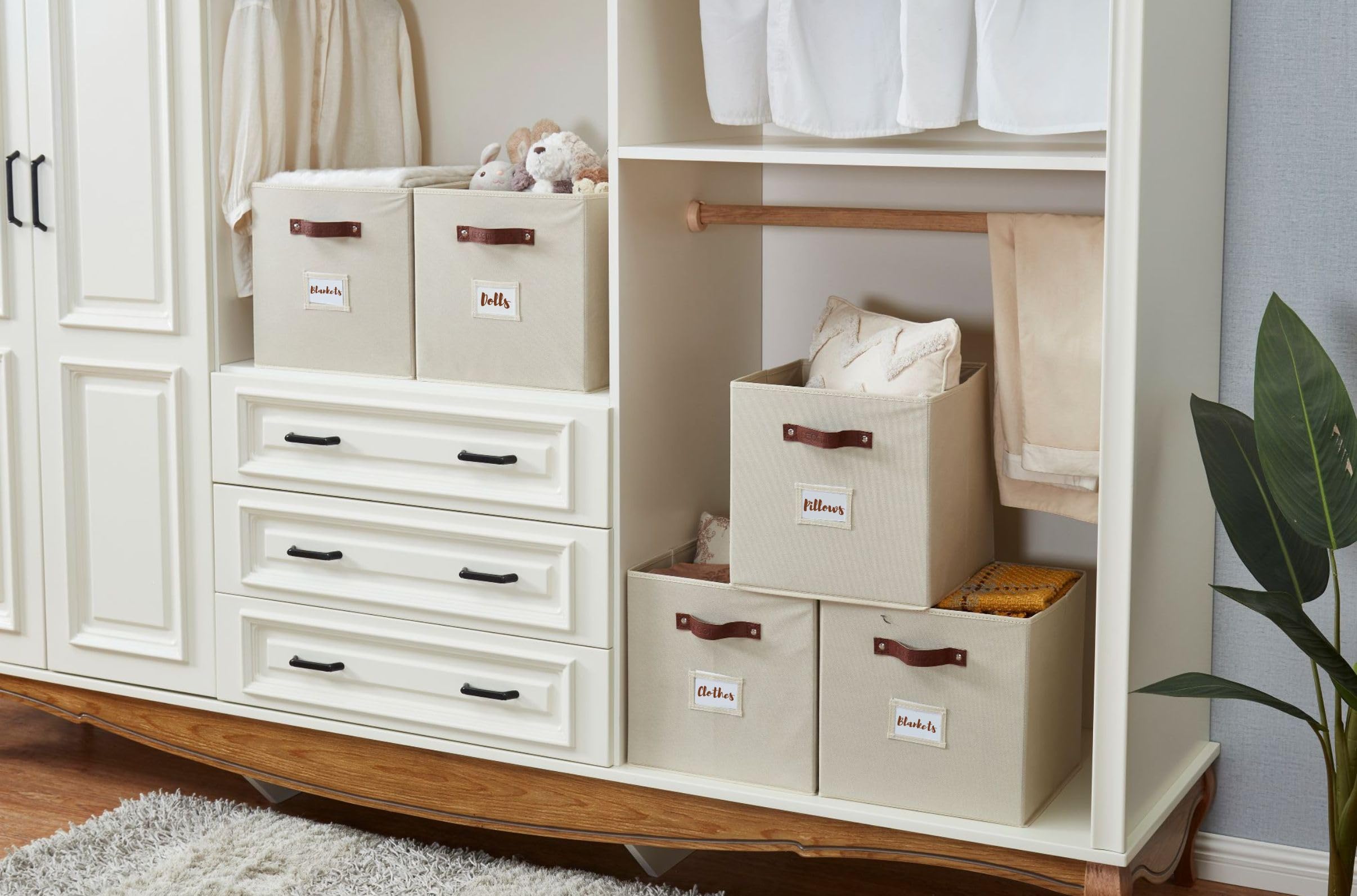 DECOMOMO storage cubes feature sturdy interior board to maintain shape.