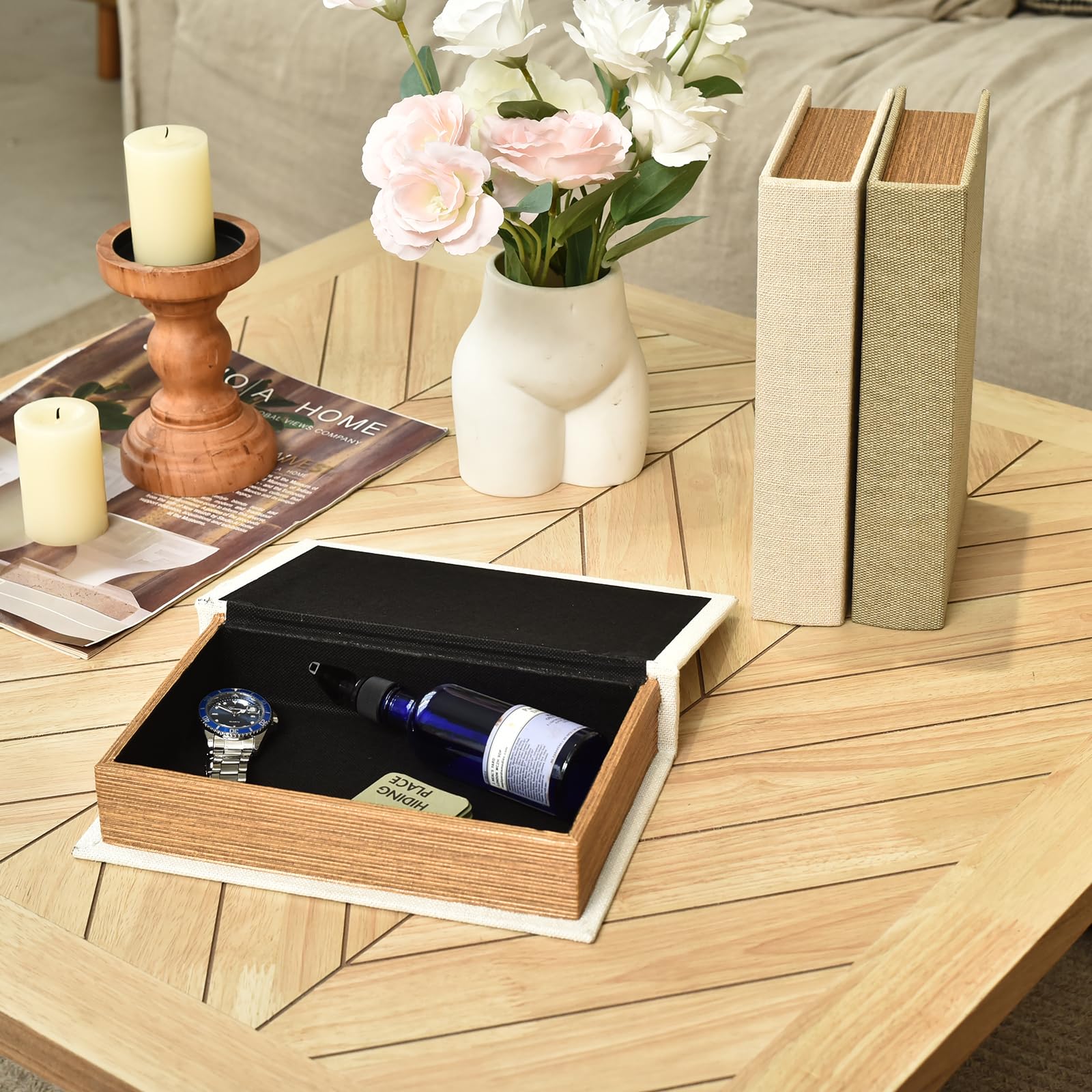 DECOR4SEASON off-white book box closeup showing clean lines and versatile storage