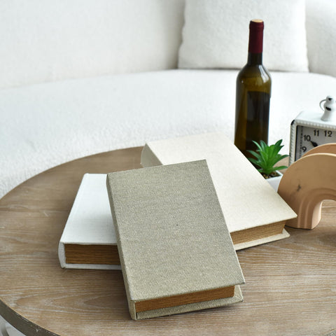 DECOR4SEASON book boxes on bookshelf demonstrating organized storage with style