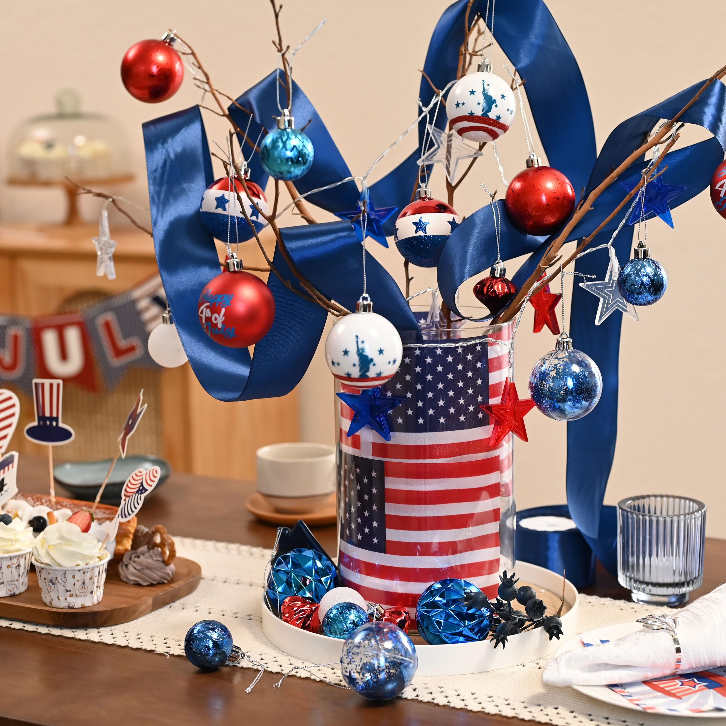 Decor by Hannah shatterproof ornament with crackle finish for safe family decorating